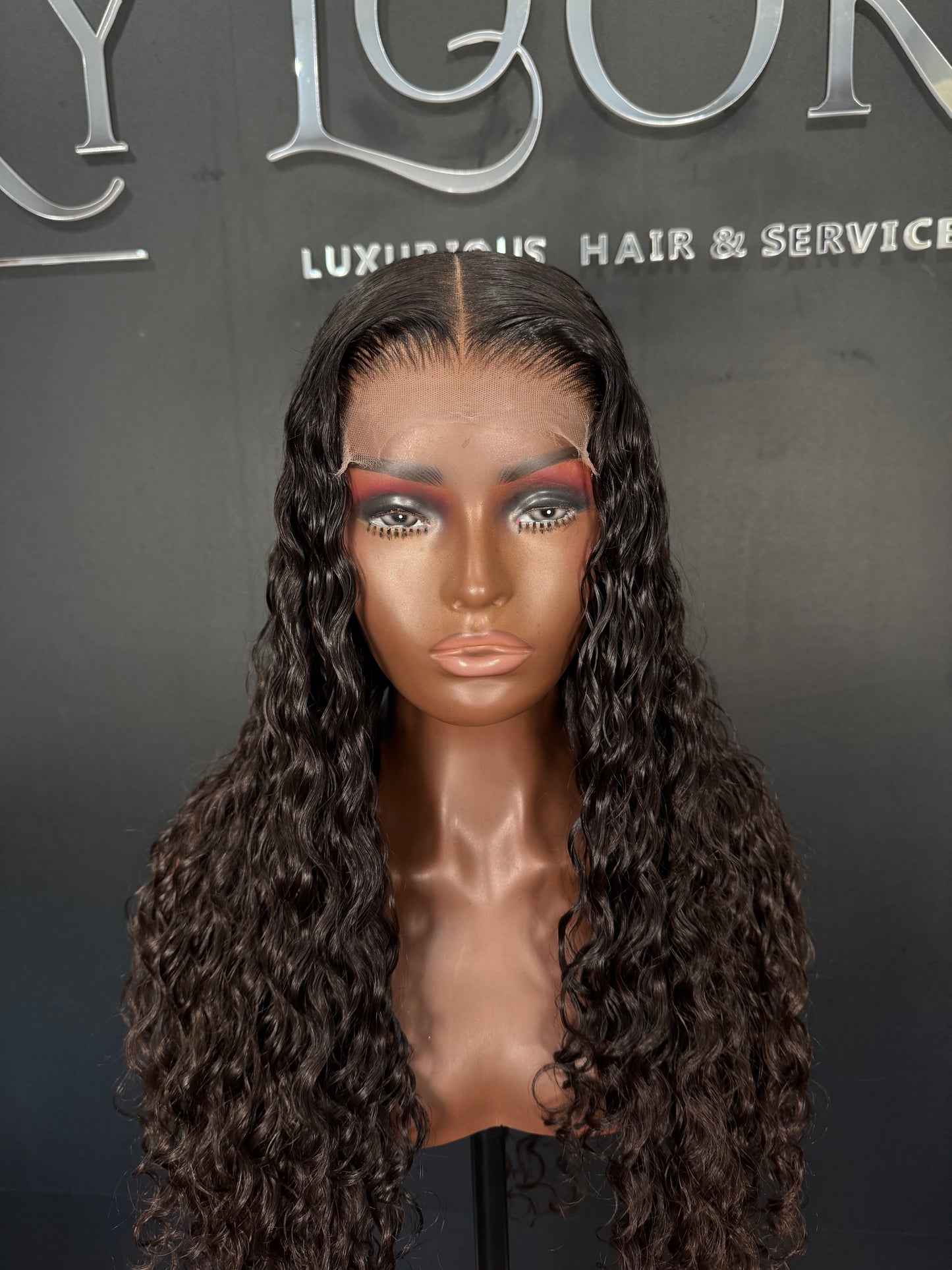 Custom Lola unit