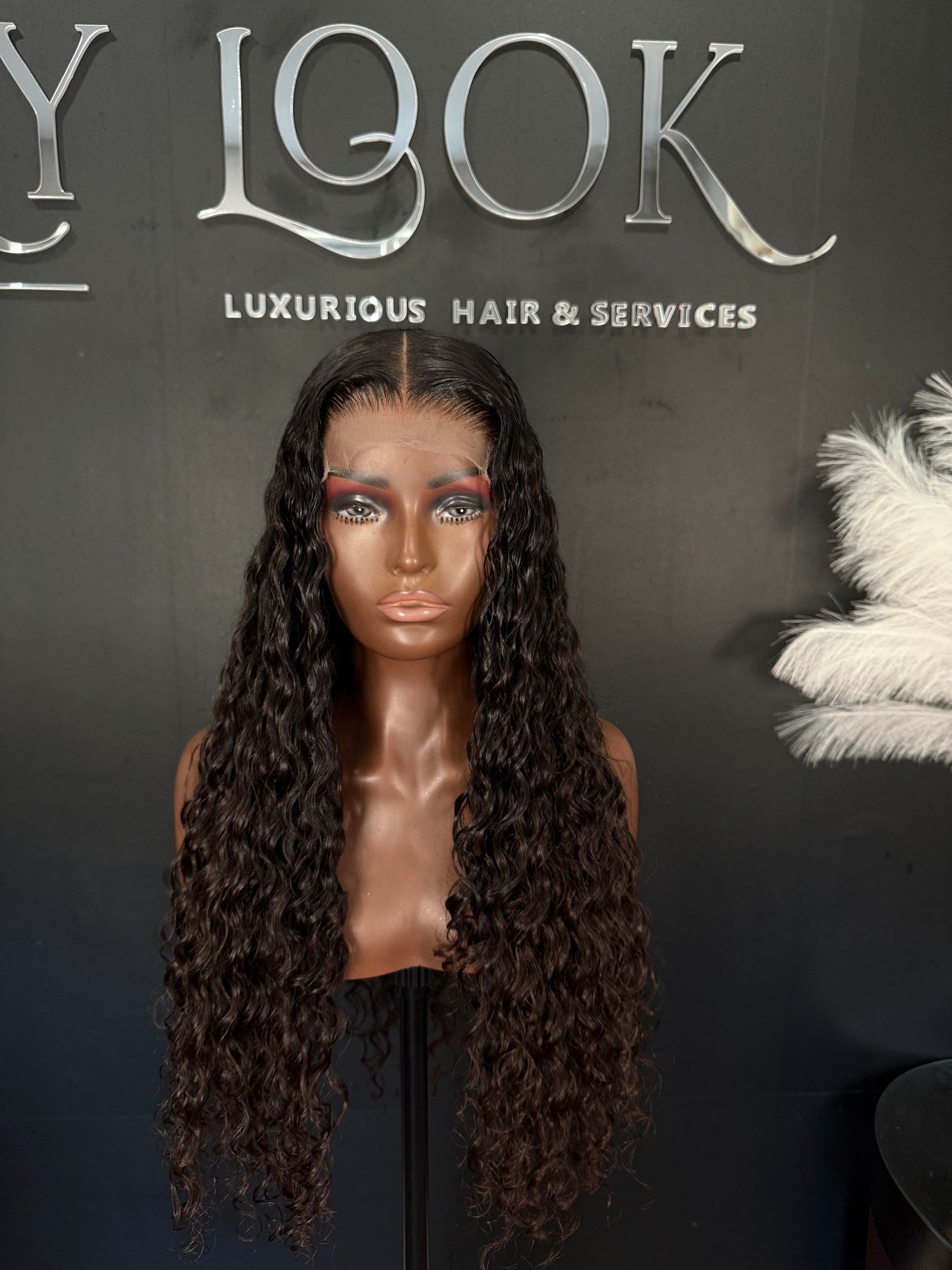 Custom Lola unit